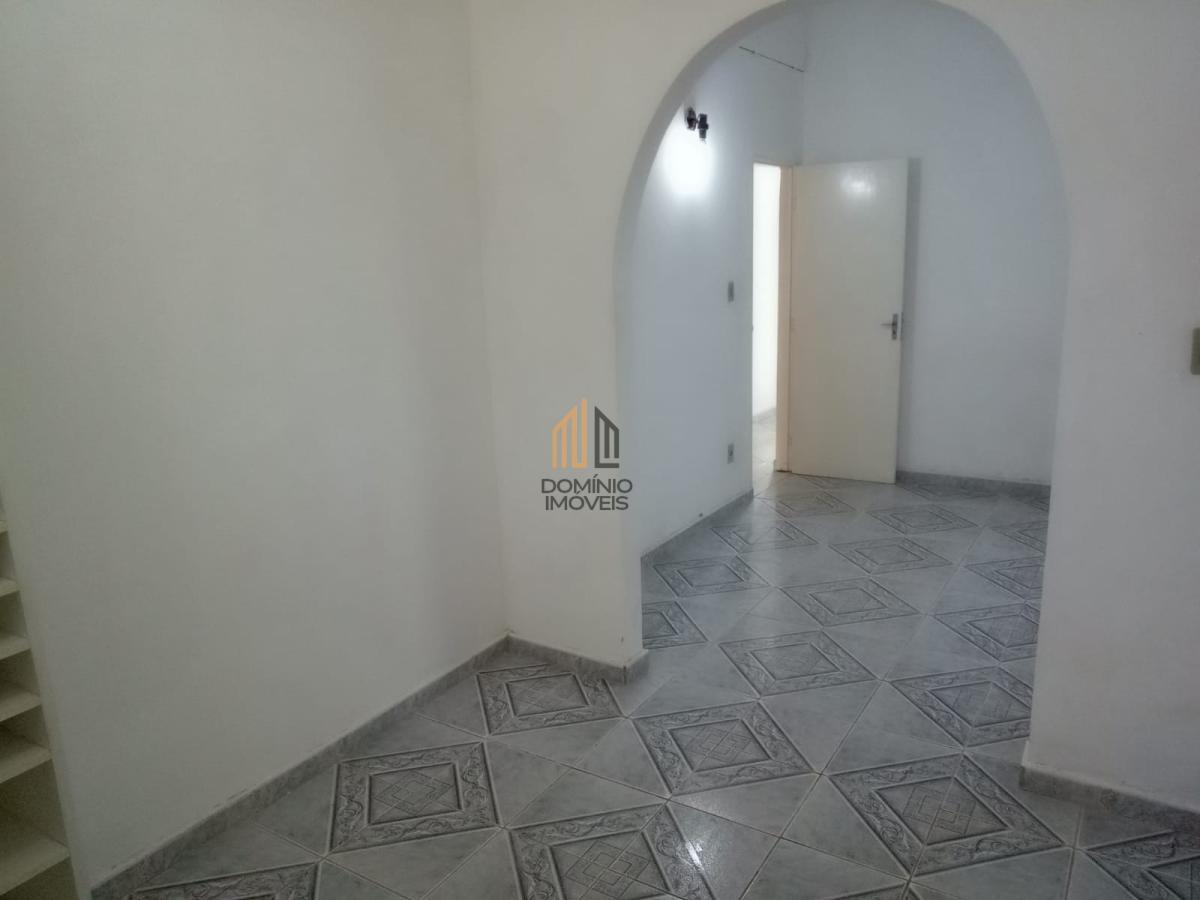 Casa à venda com 2 quartos, 270m² - Foto 13