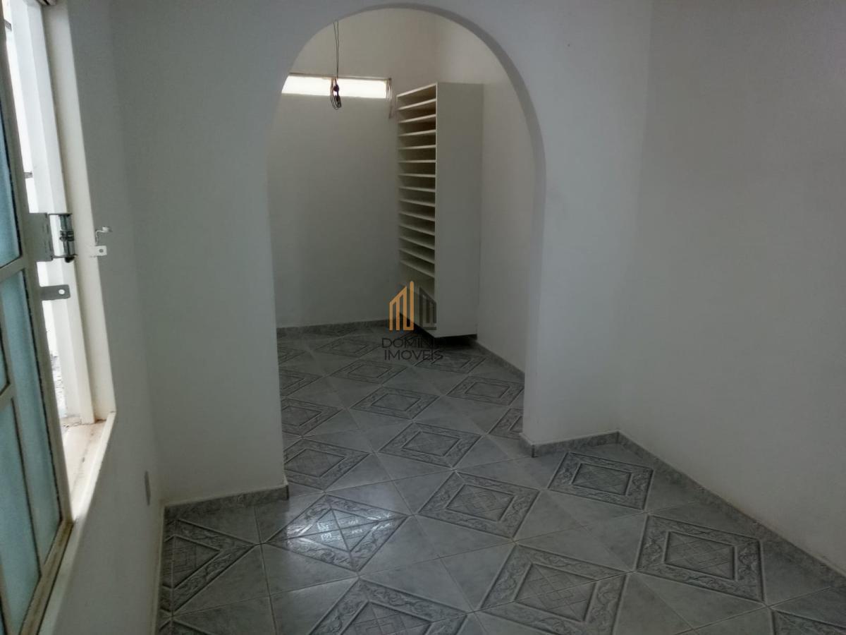 Casa à venda com 2 quartos, 270m² - Foto 15