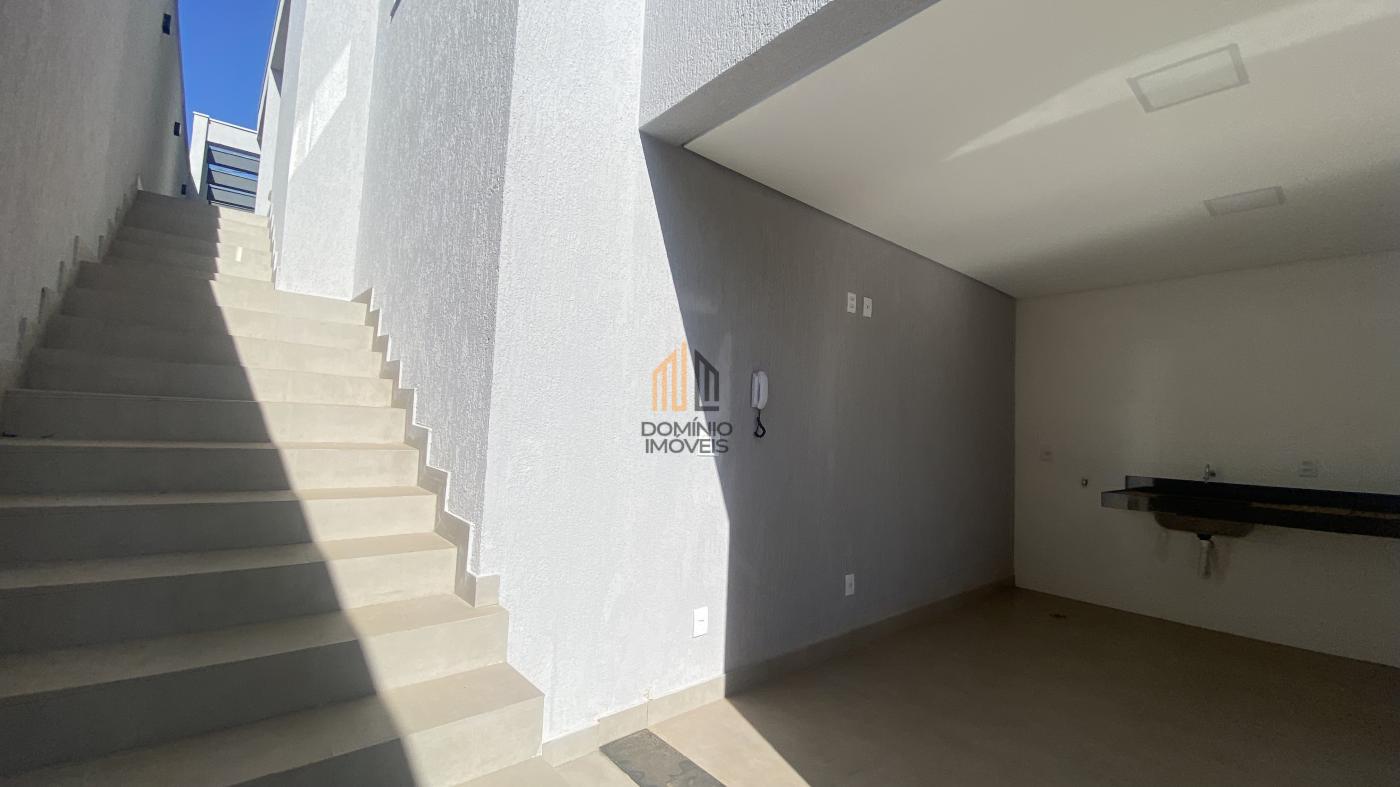 Casa à venda com 3 quartos, 180m² - Foto 17