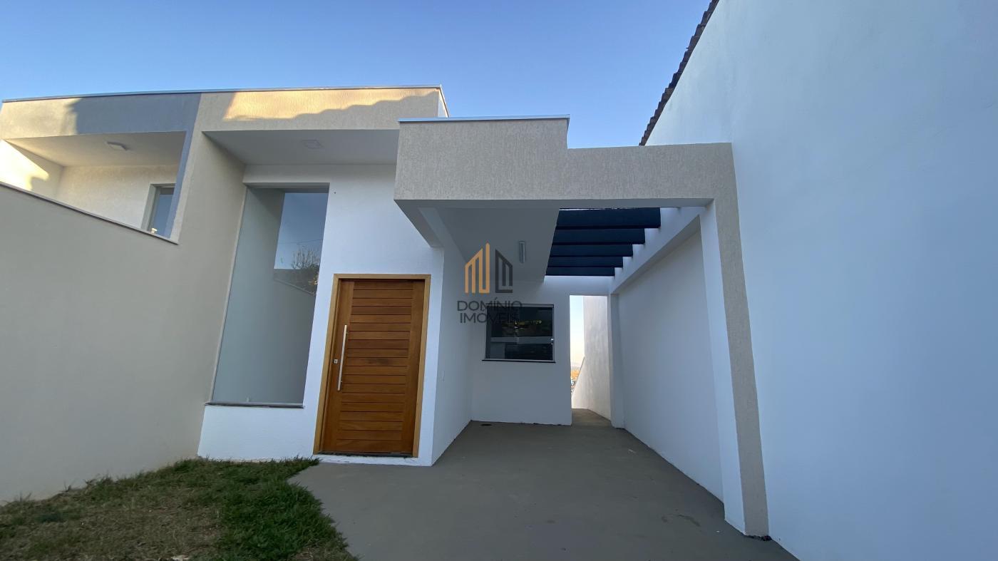 Casa à venda com 3 quartos, 60m² - Foto 3