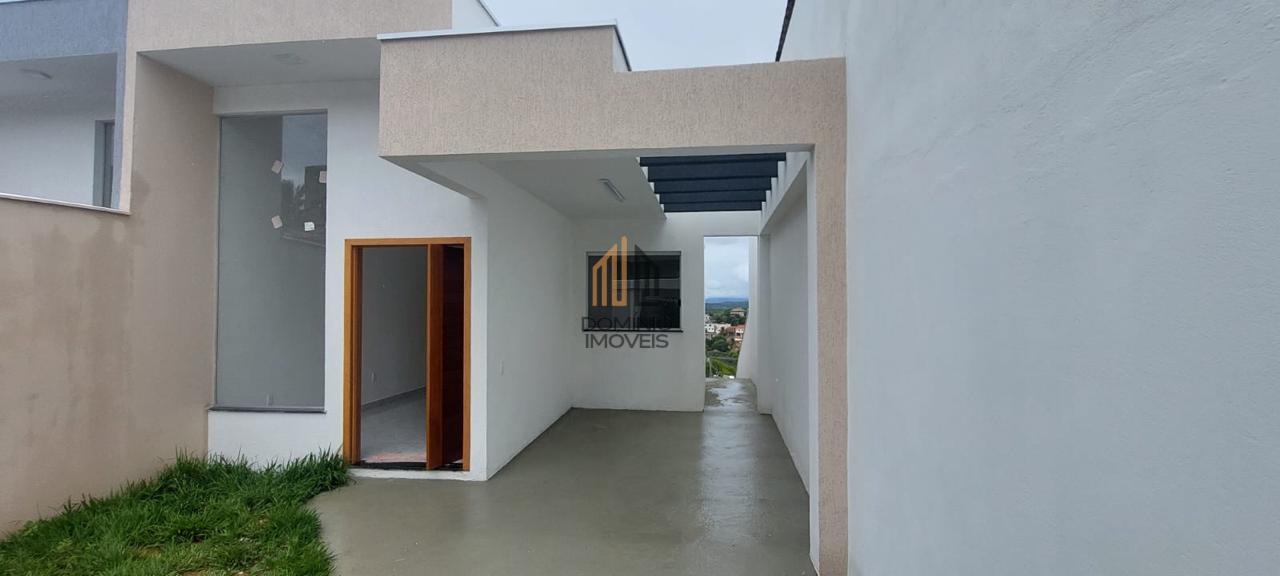 Casa à venda com 3 quartos, 60m² - Foto 4