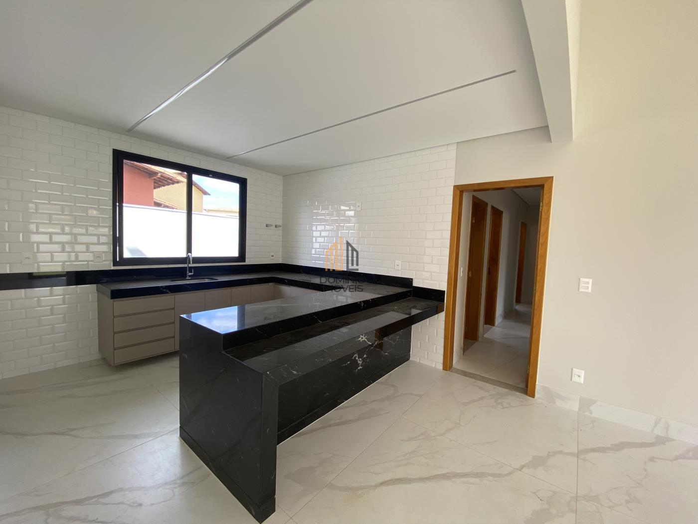 Casa à venda com 4 quartos, 420m² - Foto 10