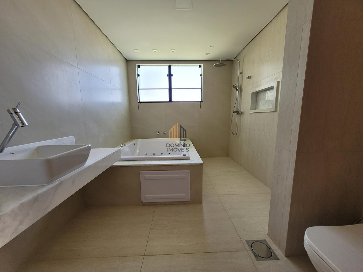 Casa de Condomínio à venda com 5 quartos, 940m² - Foto 37