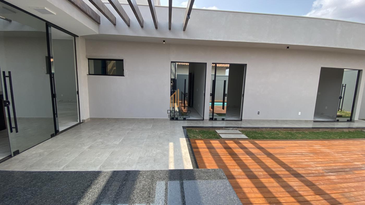 Casa à venda com 3 quartos, 362m² - Foto 32