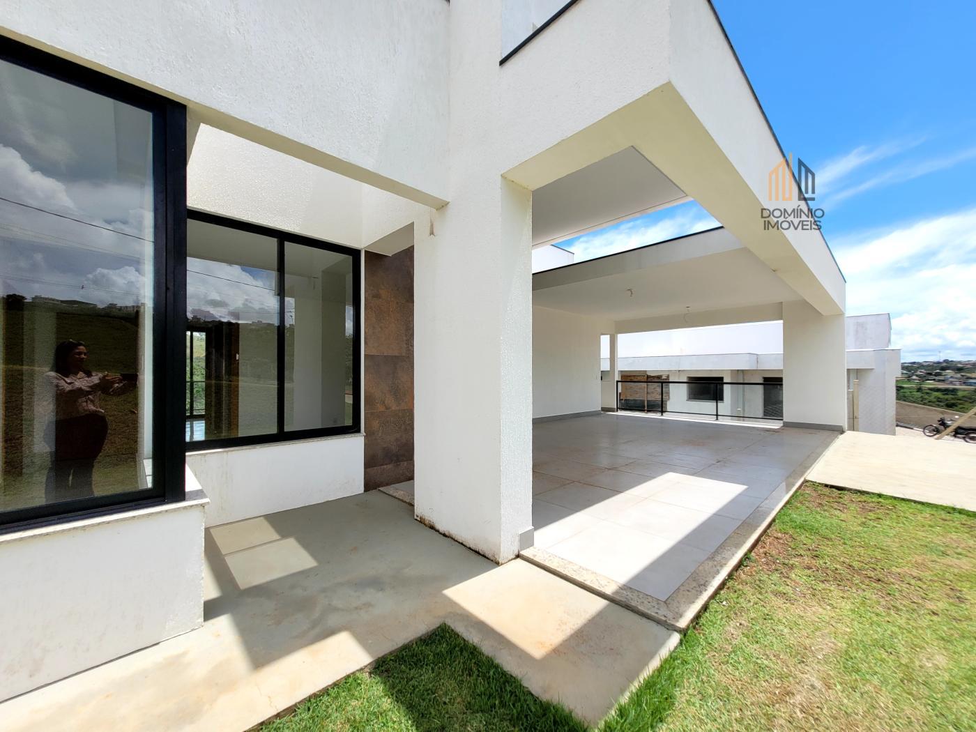 Casa de Condomínio à venda com 4 quartos, 1000m² - Foto 1